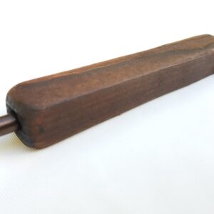 TUHKALAPIO 60CM PUUKAHVALLA