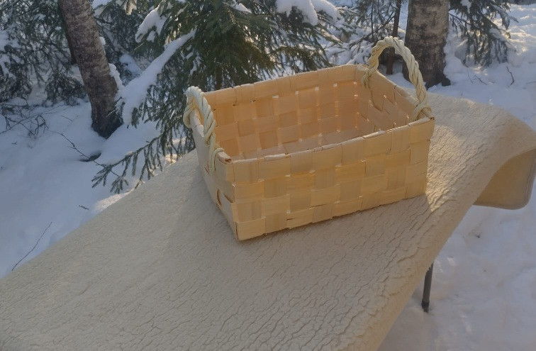 PÄREKORI PITKILLE KLAPEILLE