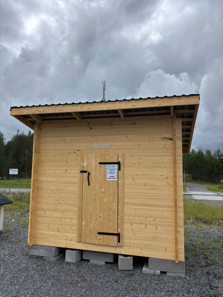 PIHAVARASTO 3X2