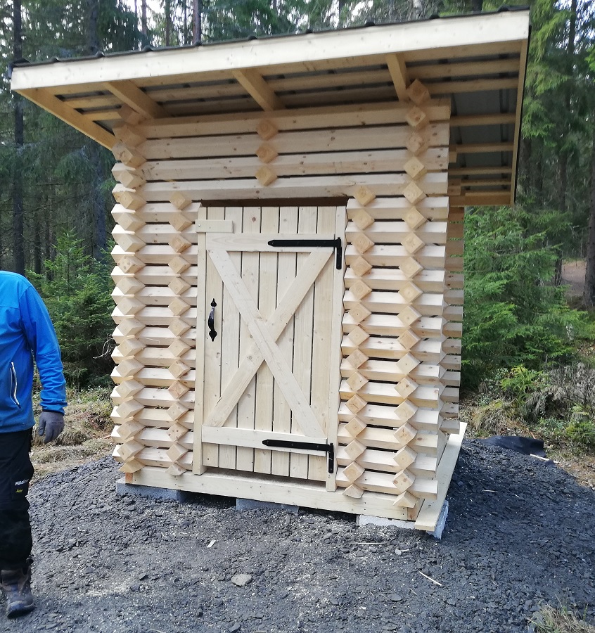 2X3M LIITERIN VALMISPAKETTI PARRUHIRRESTÄ