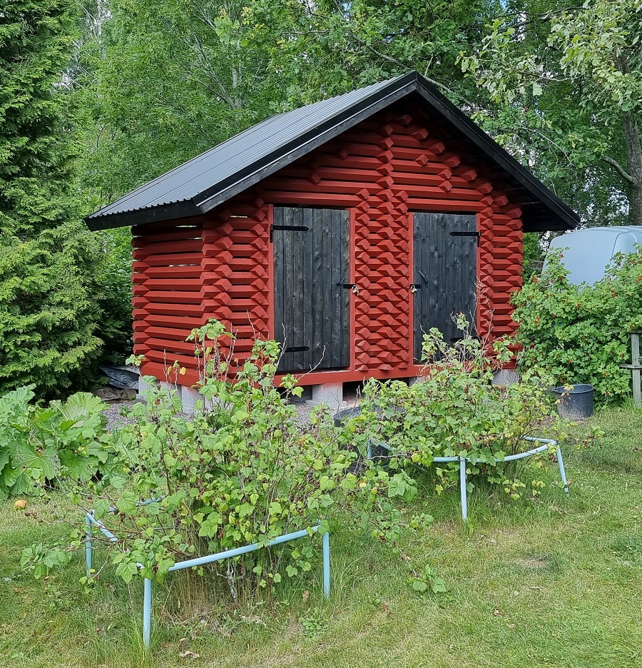 4x2M LIITERI JA VARASTO VALMISPAKETTI PARRUHIRRESTÄ